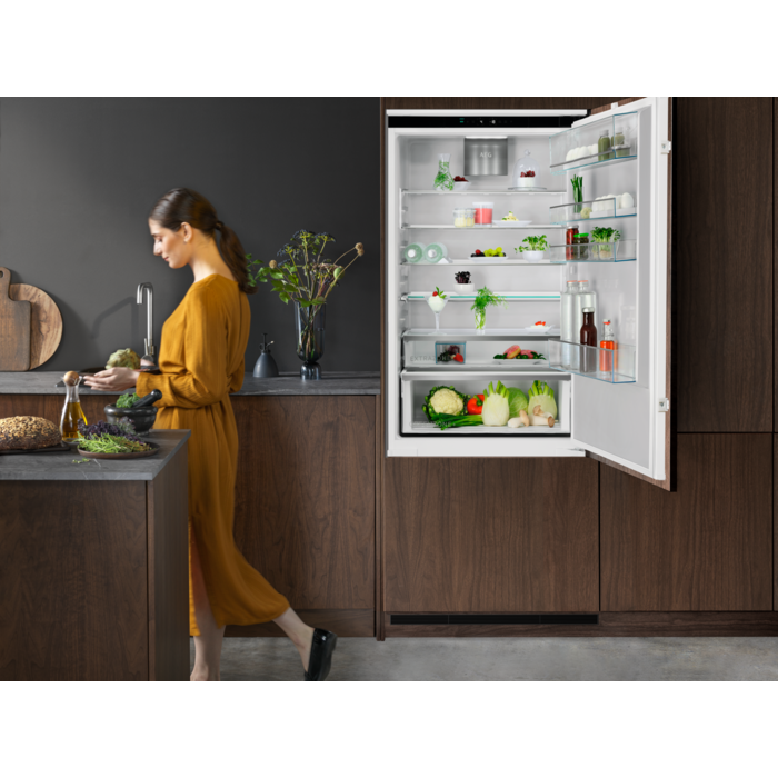 AEG - Integrated fridge freezer - NSC7G752ES