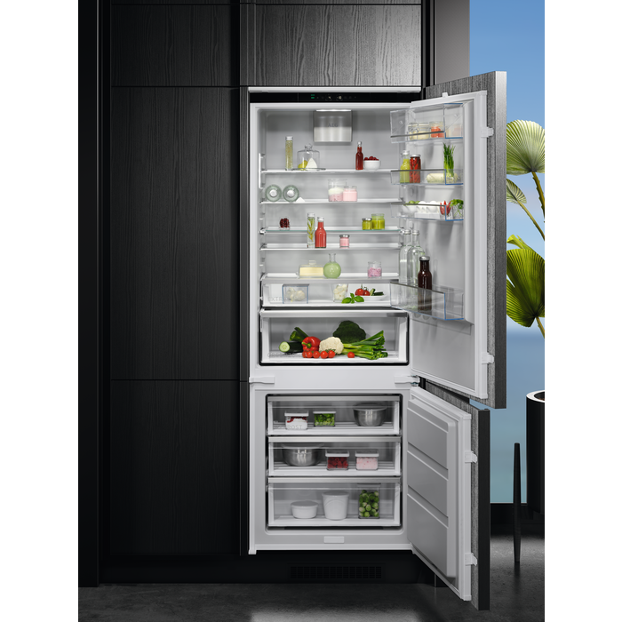 AEG - Integrated fridge freezer - NSC7G752ES